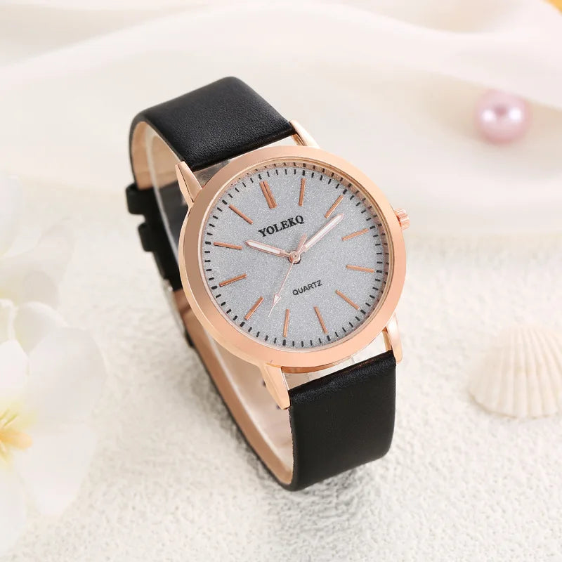 Women's Fashion Quartz Watch – 38mm Numberless Dial, Leather Band